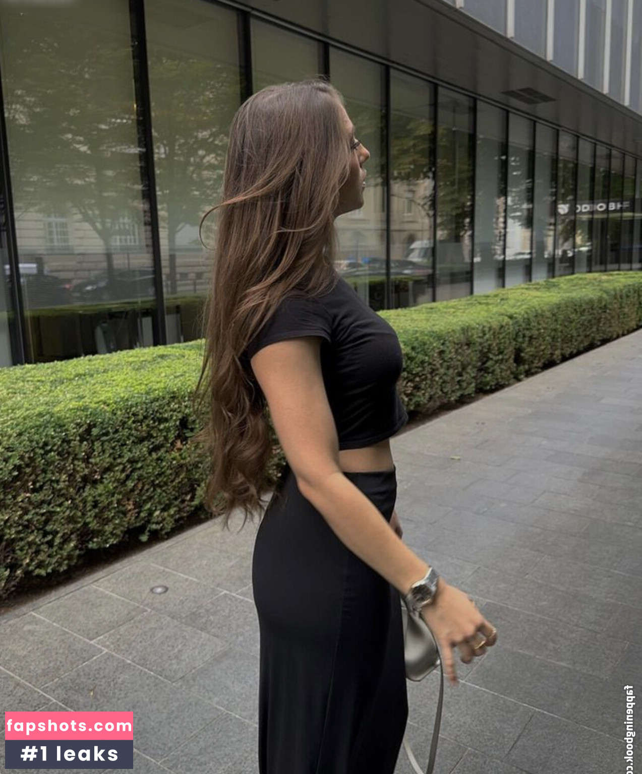 Laurainpictures Nude Leaks OnlyFans Photos #14 - Fapshots