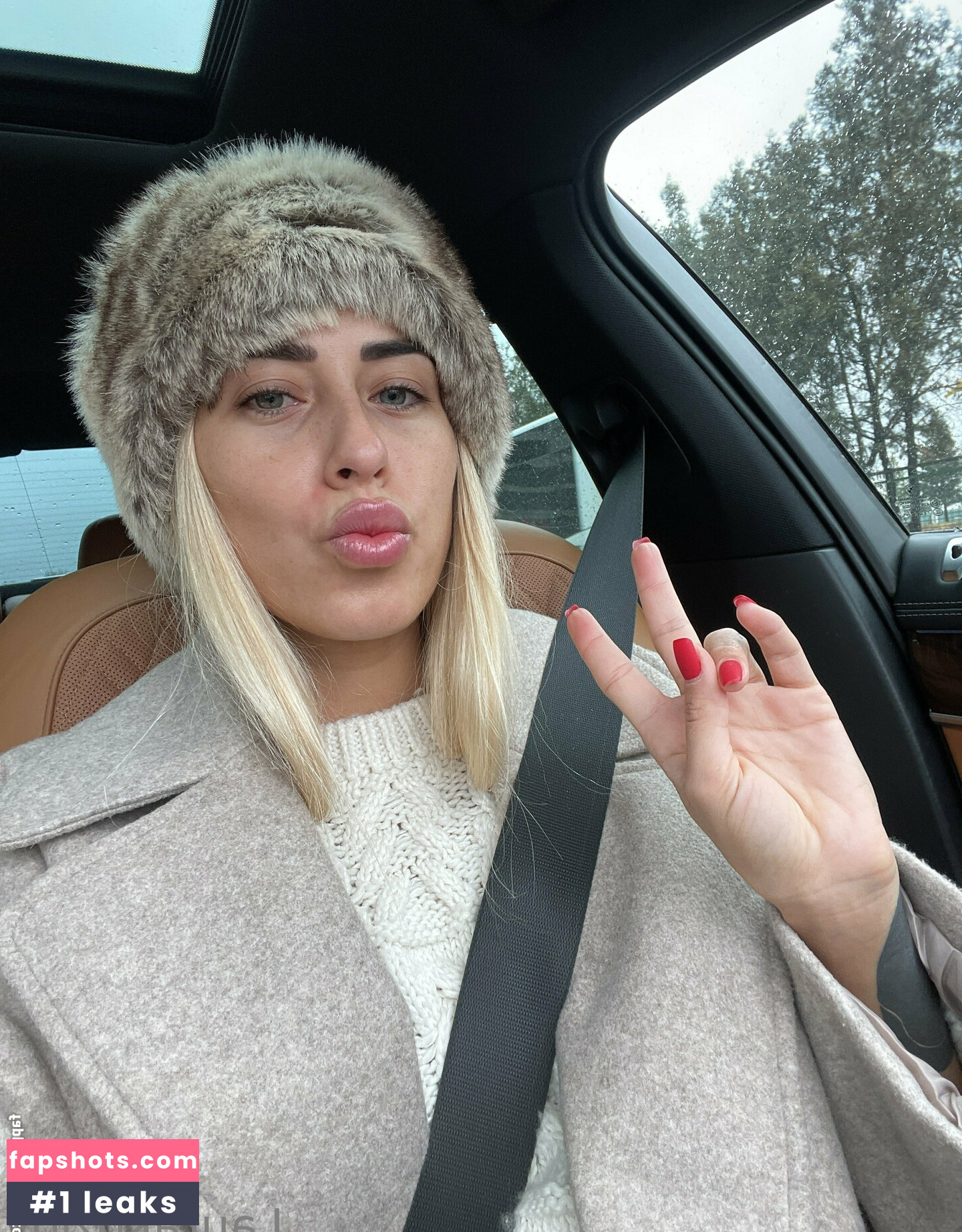 laurakozlovvfree gallery photo #12