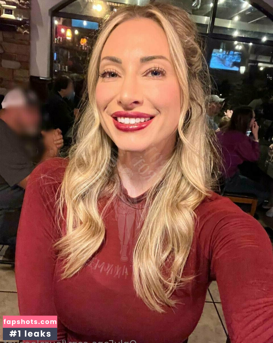 lauralaceyof gallery photo #27