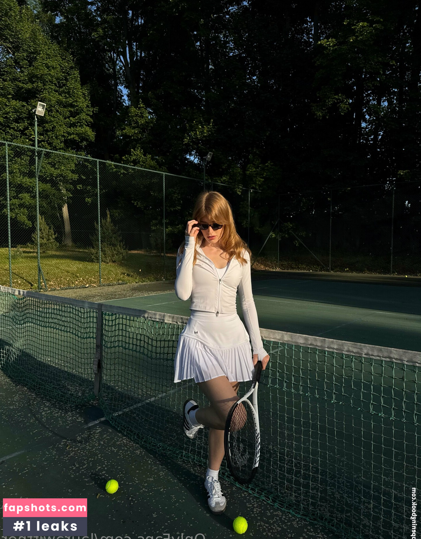 laurawittner gallery photo #6