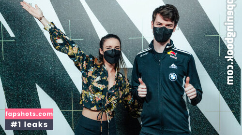 Laure Valée gallery photo #116