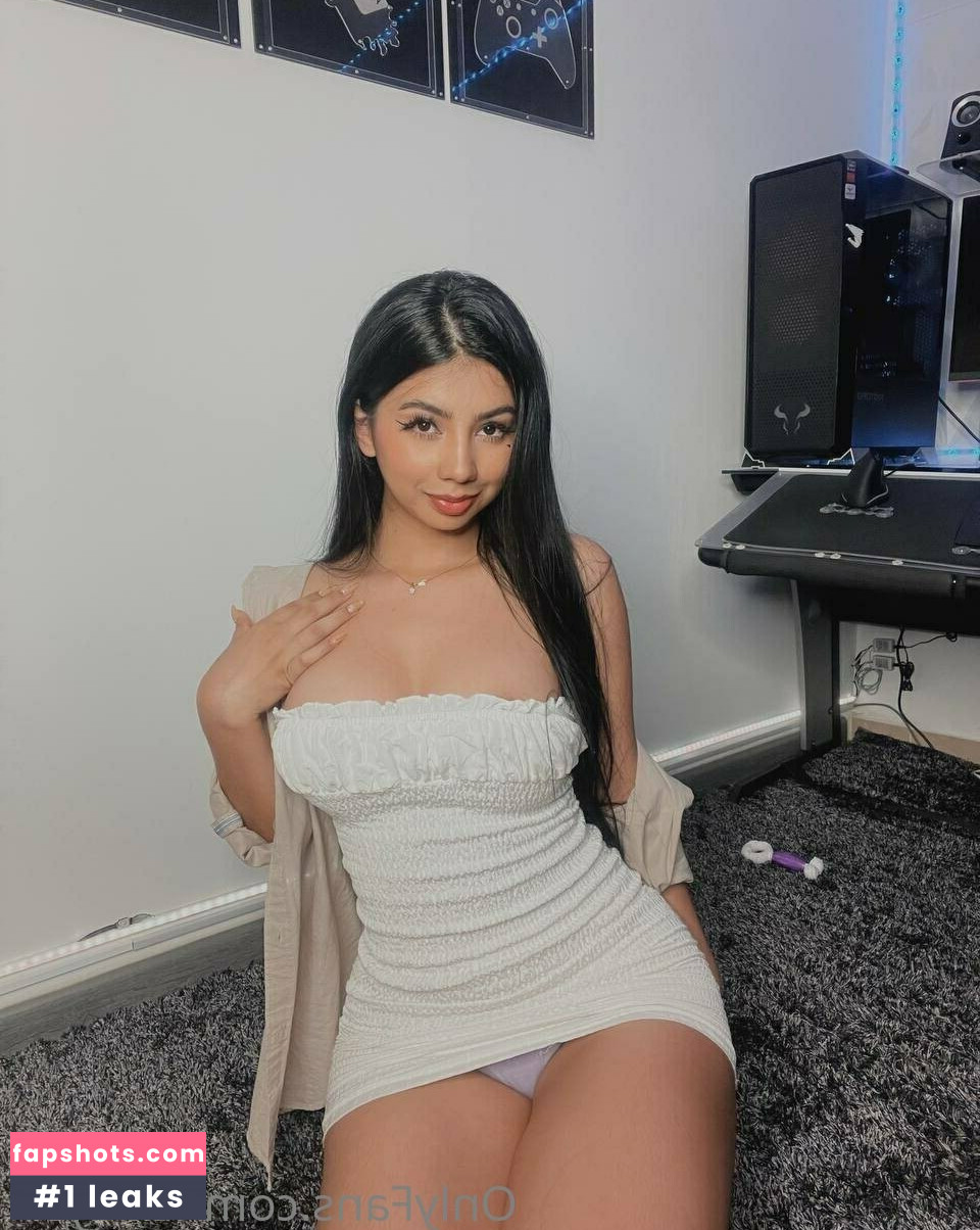 Lauren-98 gallery photo #62