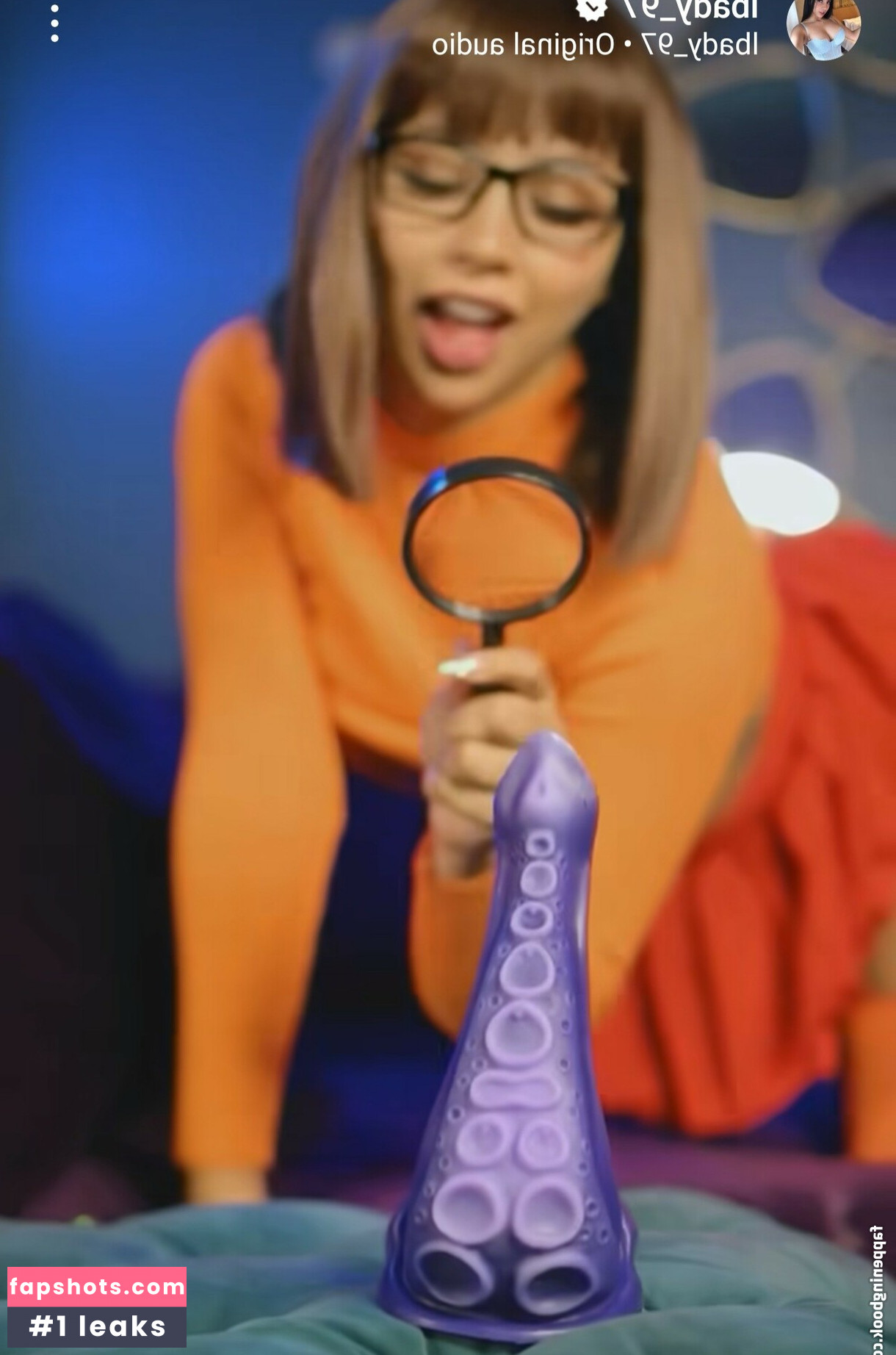 Lauren-98 gallery photo #9