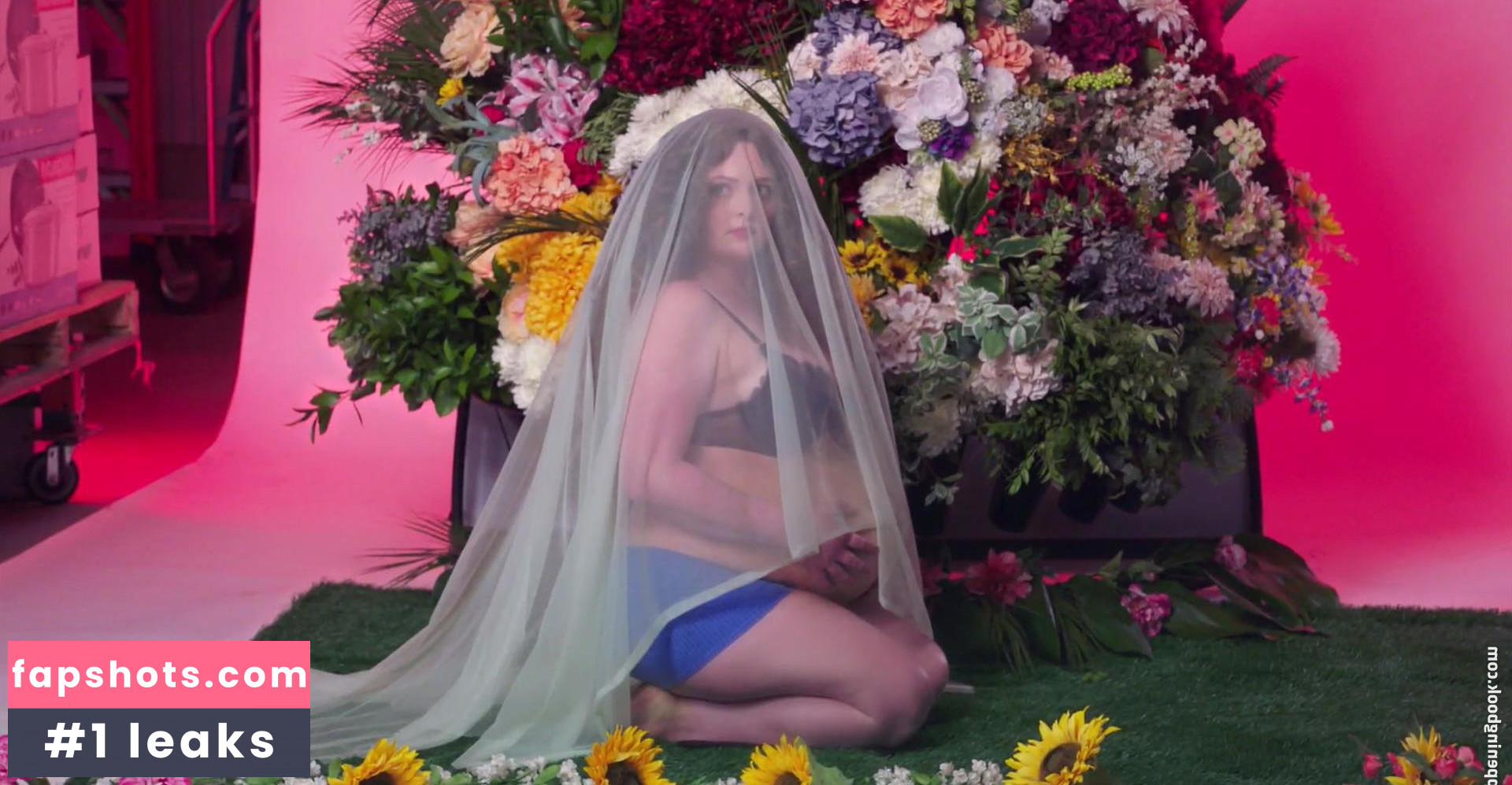 Lauren Ash Nude Leaks OnlyFans Photos #8 - Fapshots