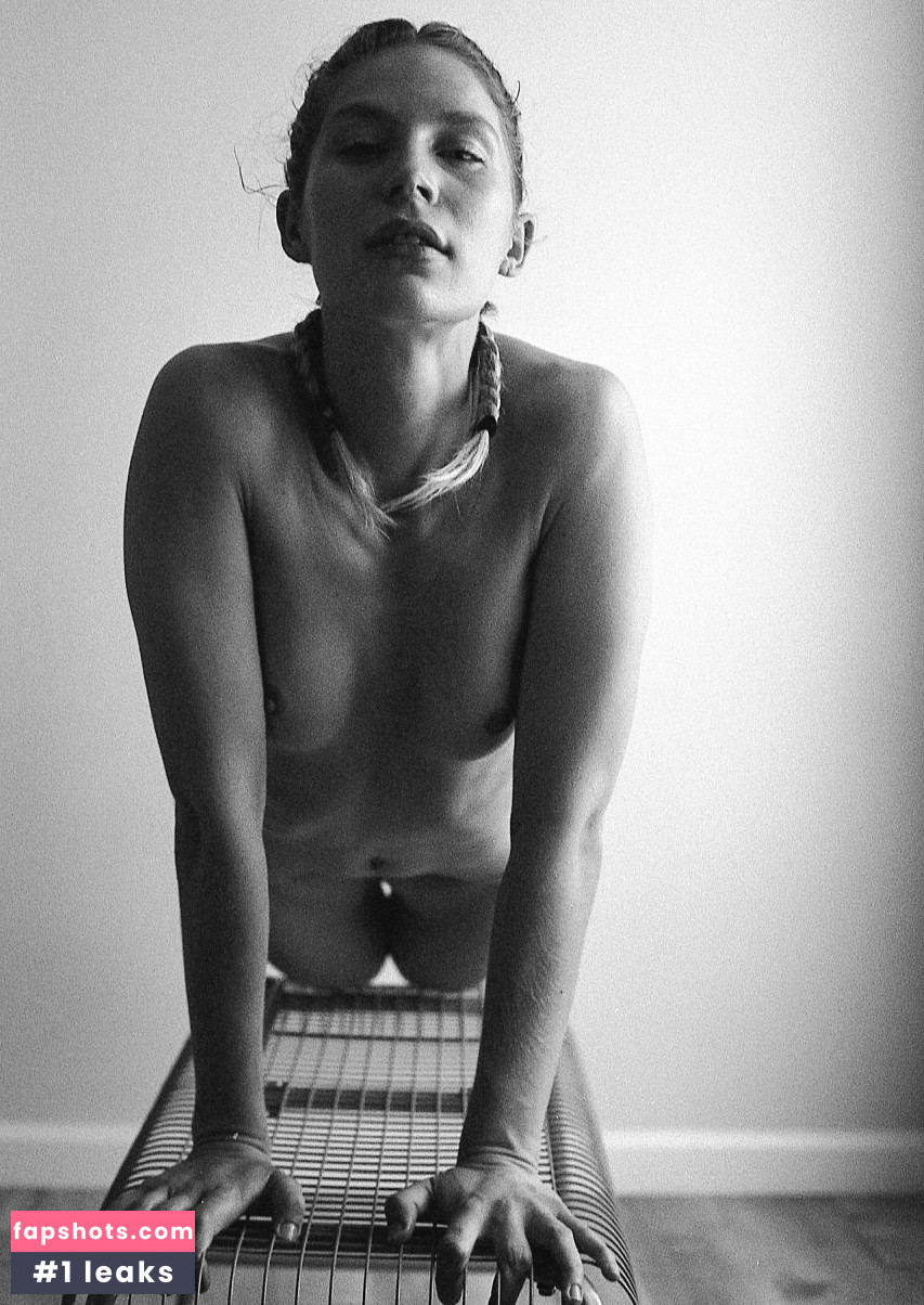 Lauren Bonner Nude Leaks OnlyFans Photos #54 - Fapshots