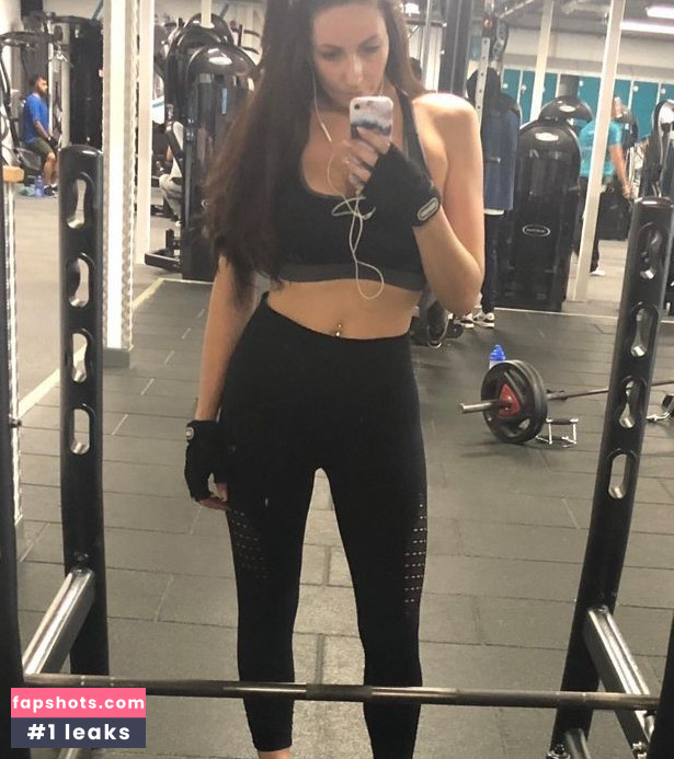 Lauren Boobs gallery photo #18