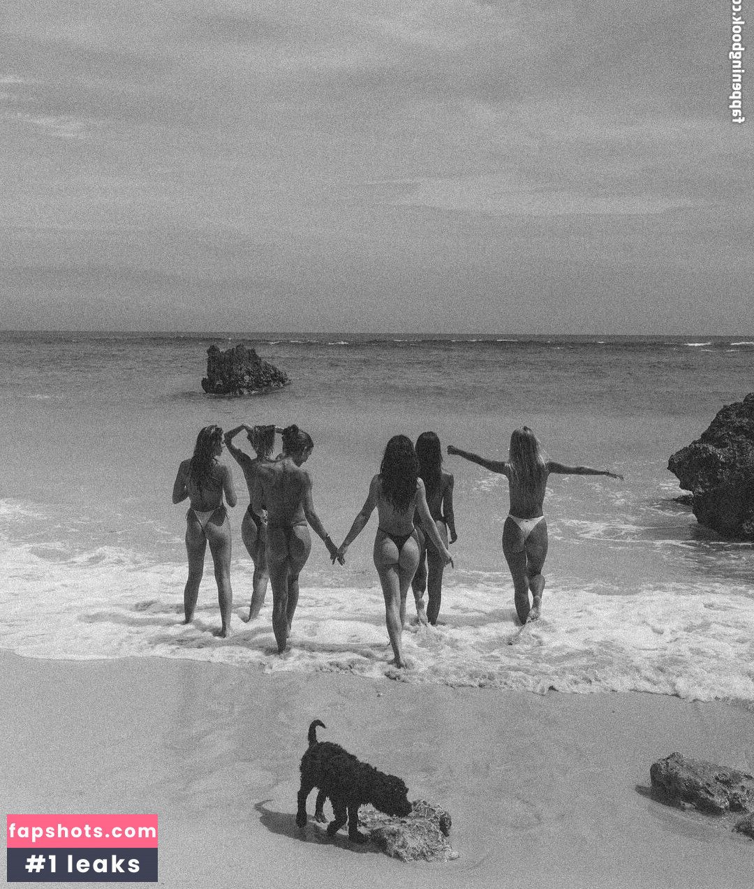 Lauren Bullen nude babe gallery