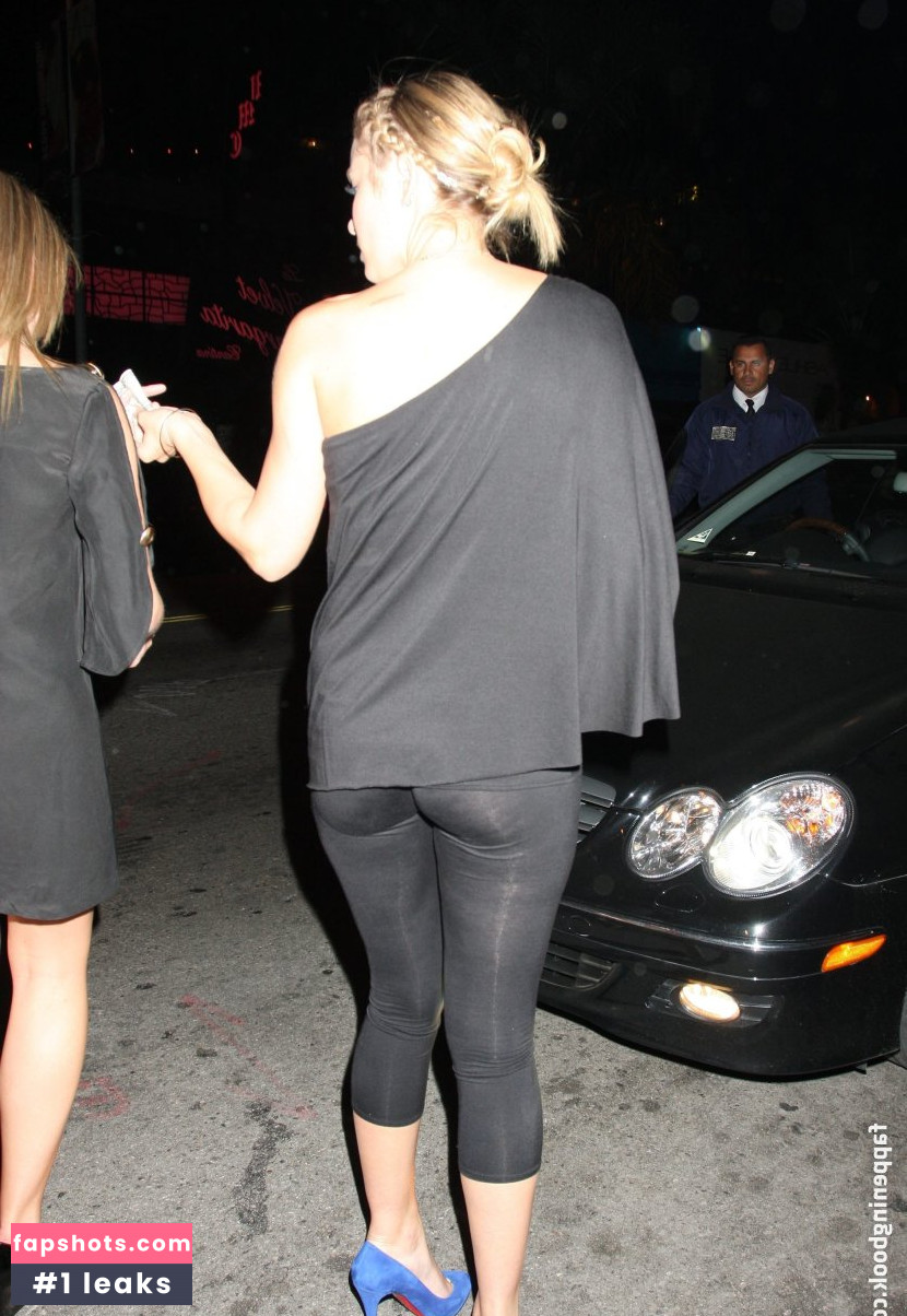 Lauren Conrad nude babe gallery