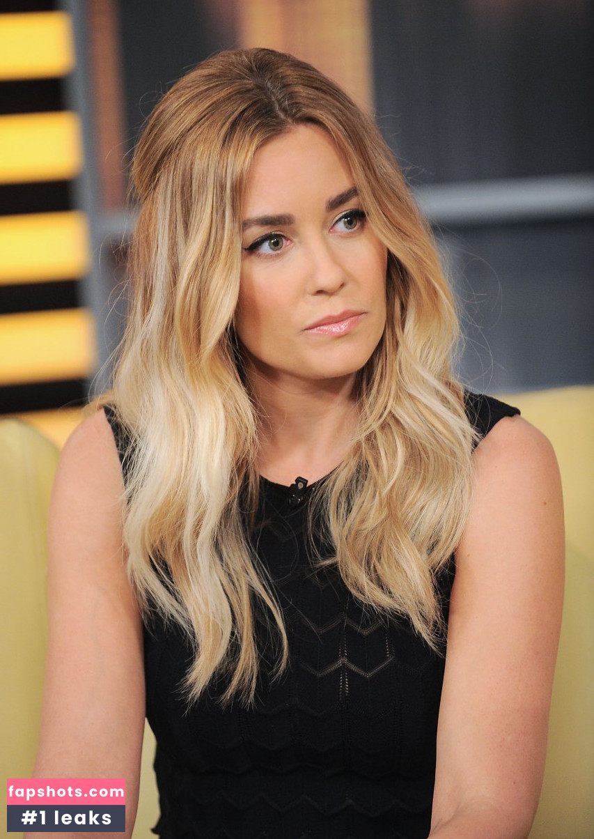 Lauren Conrad gallery photo #32