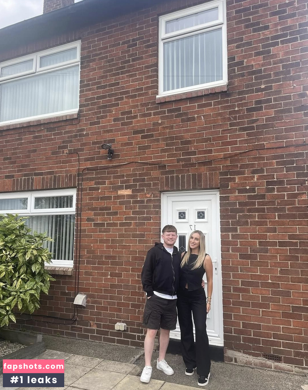 Lauren Day gallery photo #5