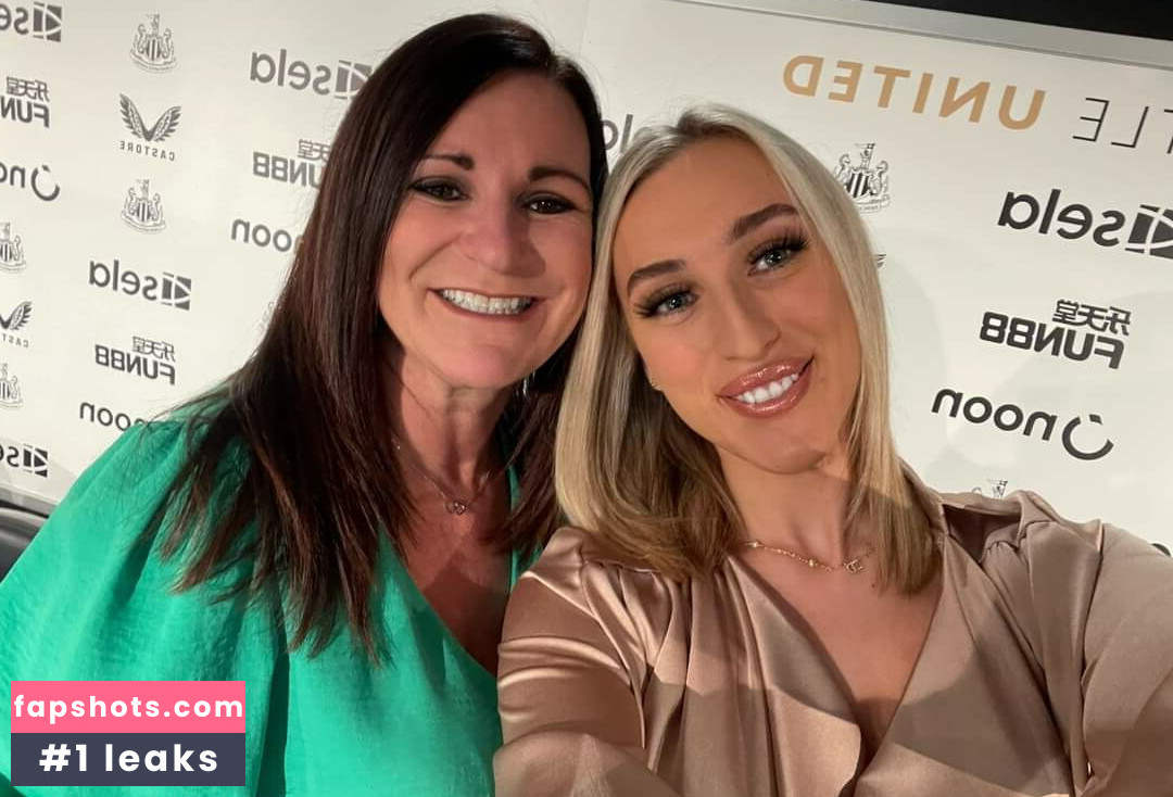 Lauren Day gallery photo #42