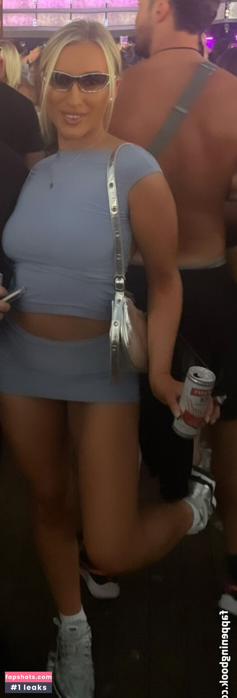 Lauren Day gallery photo #60