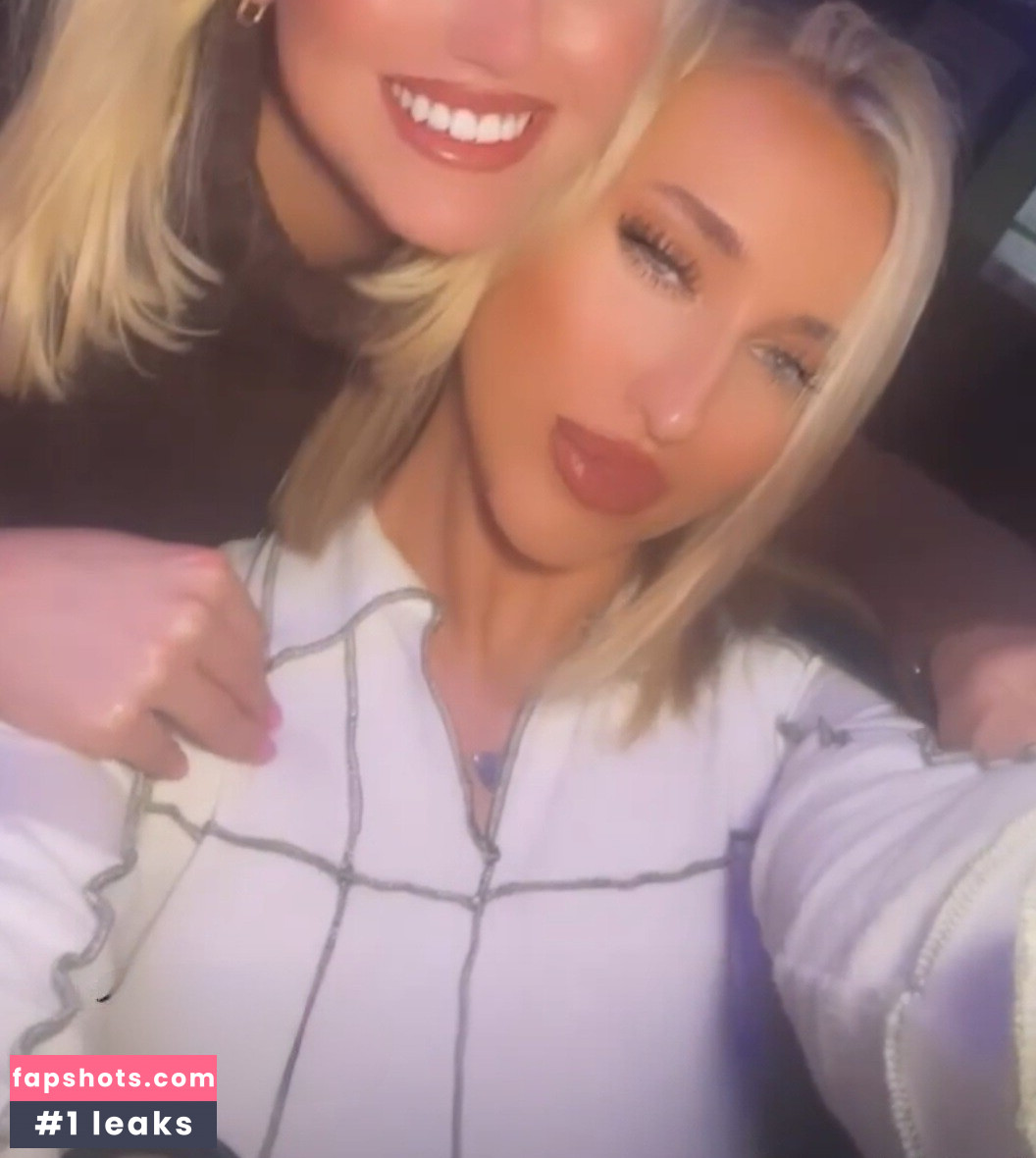 Lauren Day gallery photo #62