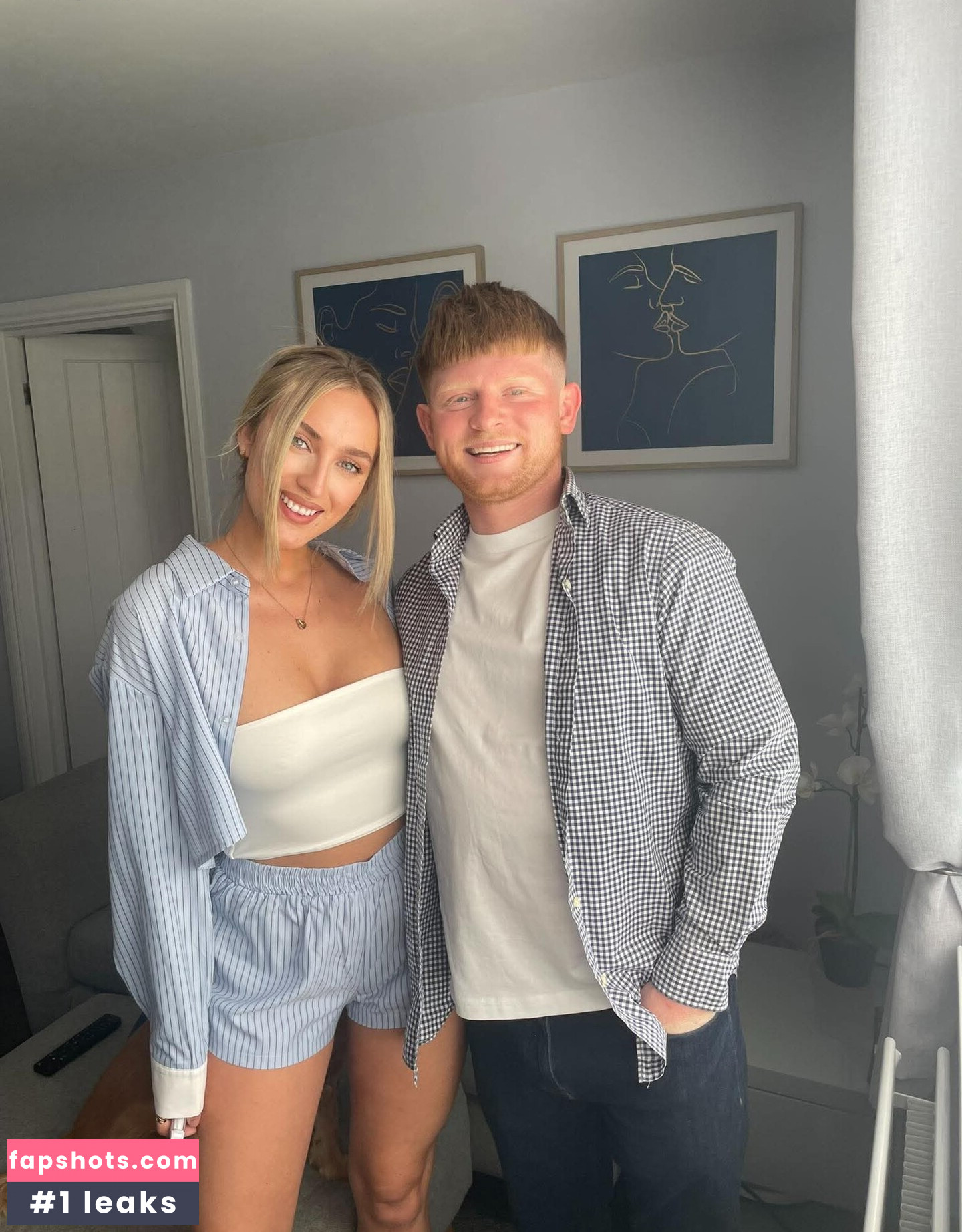 Lauren Day gallery photo #10