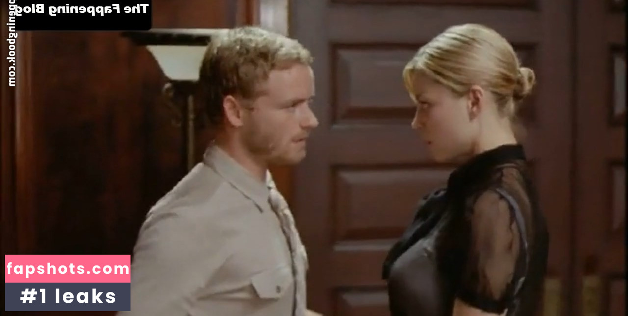 Lauren German gallery photo #37