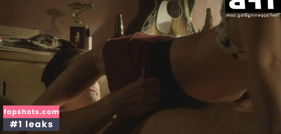 Lauren German gallery photo #42