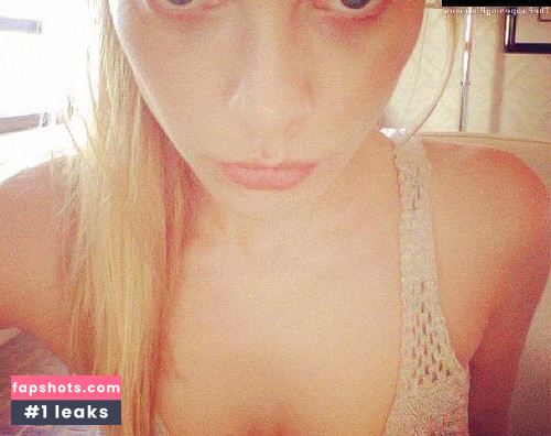 Lauren German gallery photo #44