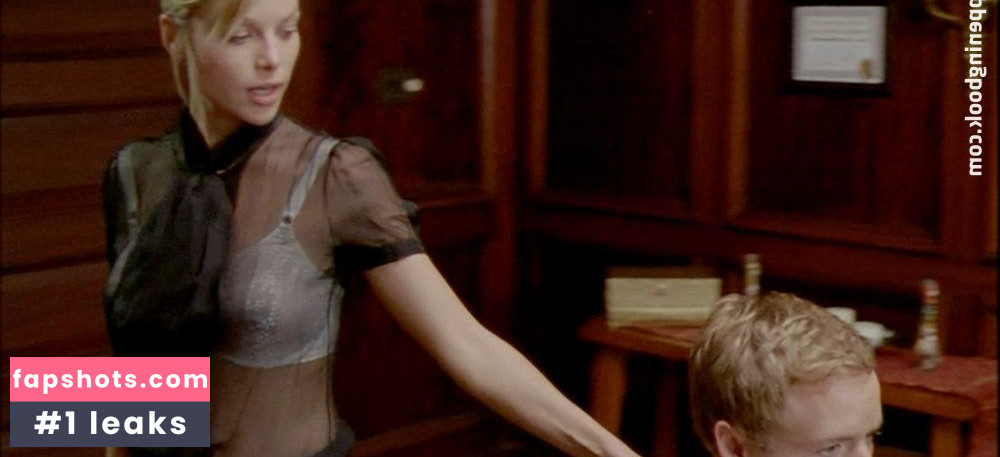 Lauren German gallery photo #58