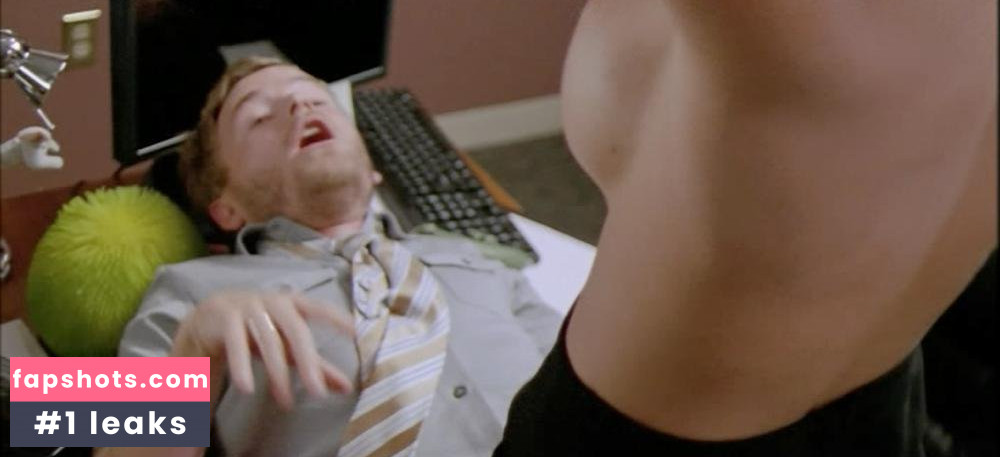 Lauren German gallery photo #59