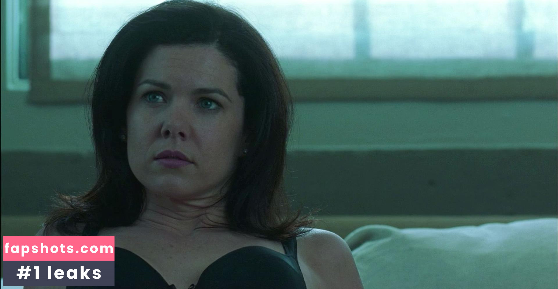 Lauren Graham Nude Leaks OnlyFans Photos #10 - LeakJerk