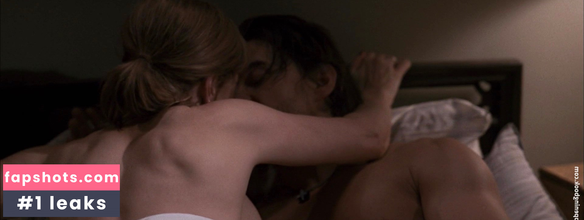 Lauren Holly gallery photo #44