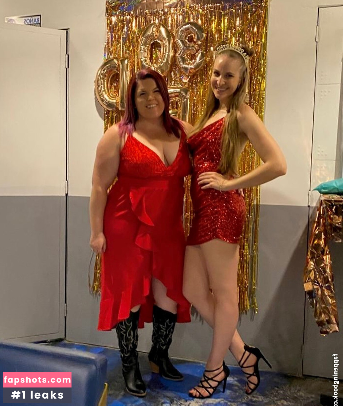 Lauren La Gringa Latina gallery photo #28