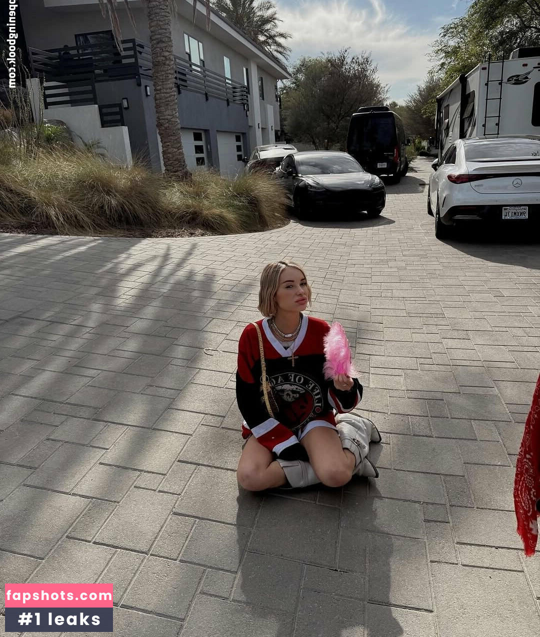 Lauren Laratta Nude Leaks OnlyFans Photos #25 - Fapshots