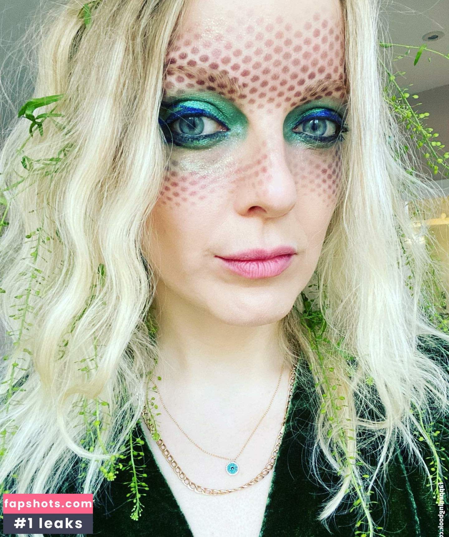 Lauren Laverne Nude Leaks OnlyFans Photos #3 - LeakJerk