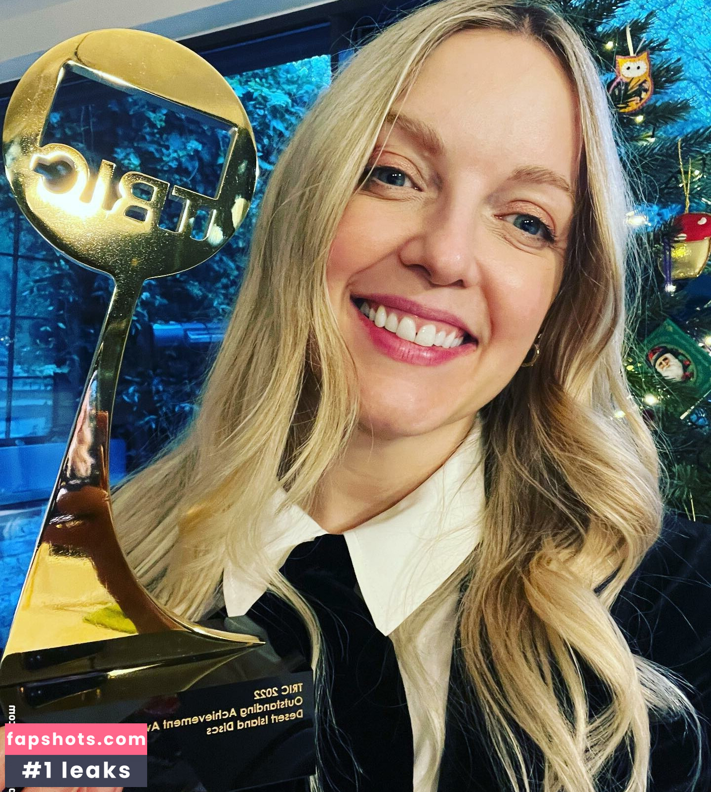 Lauren Laverne Nude Leaks OnlyFans Photos #33 - LeakJerk