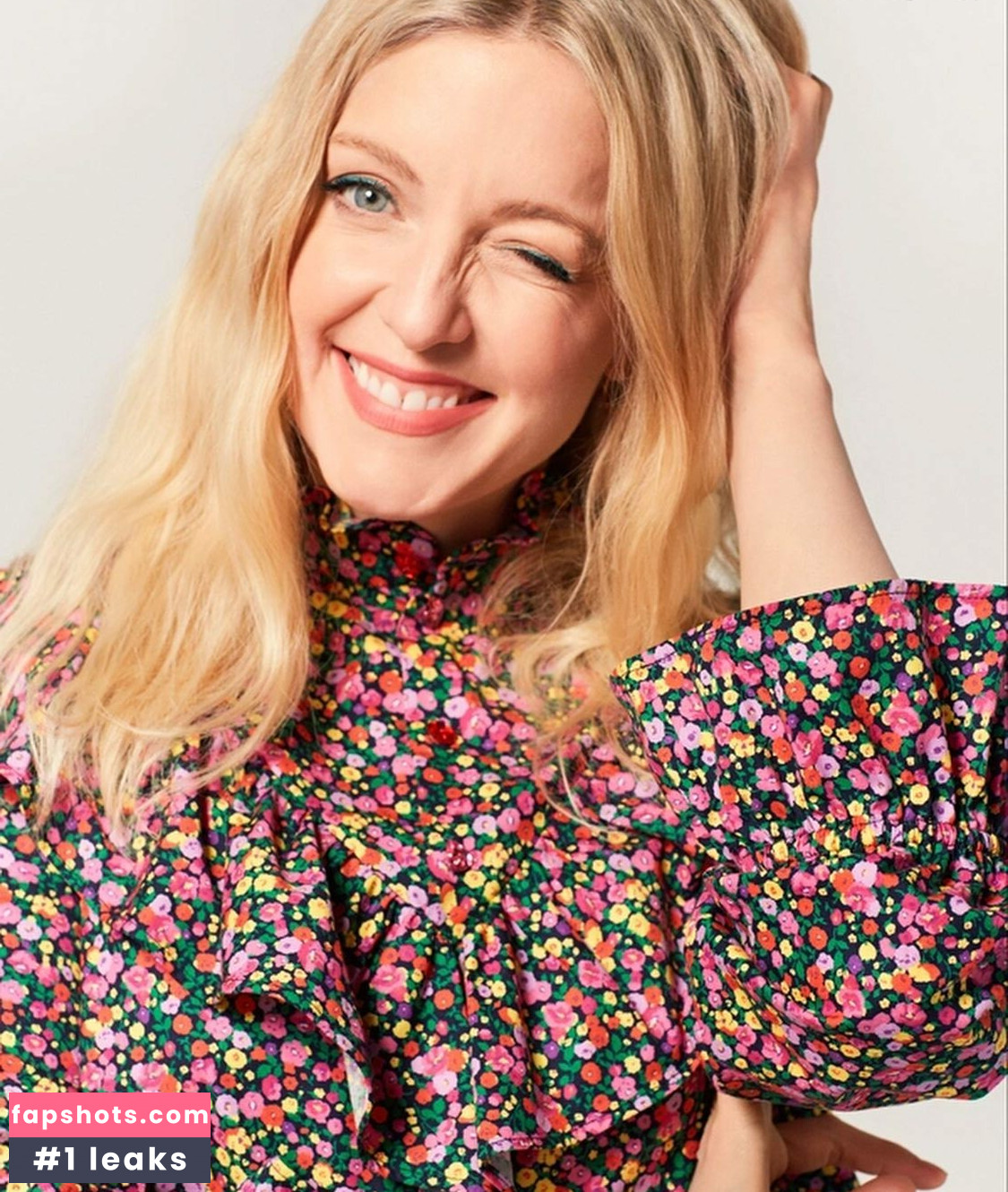 Lauren Laverne Nude Leaks OnlyFans Photos #35 - LeakJerk