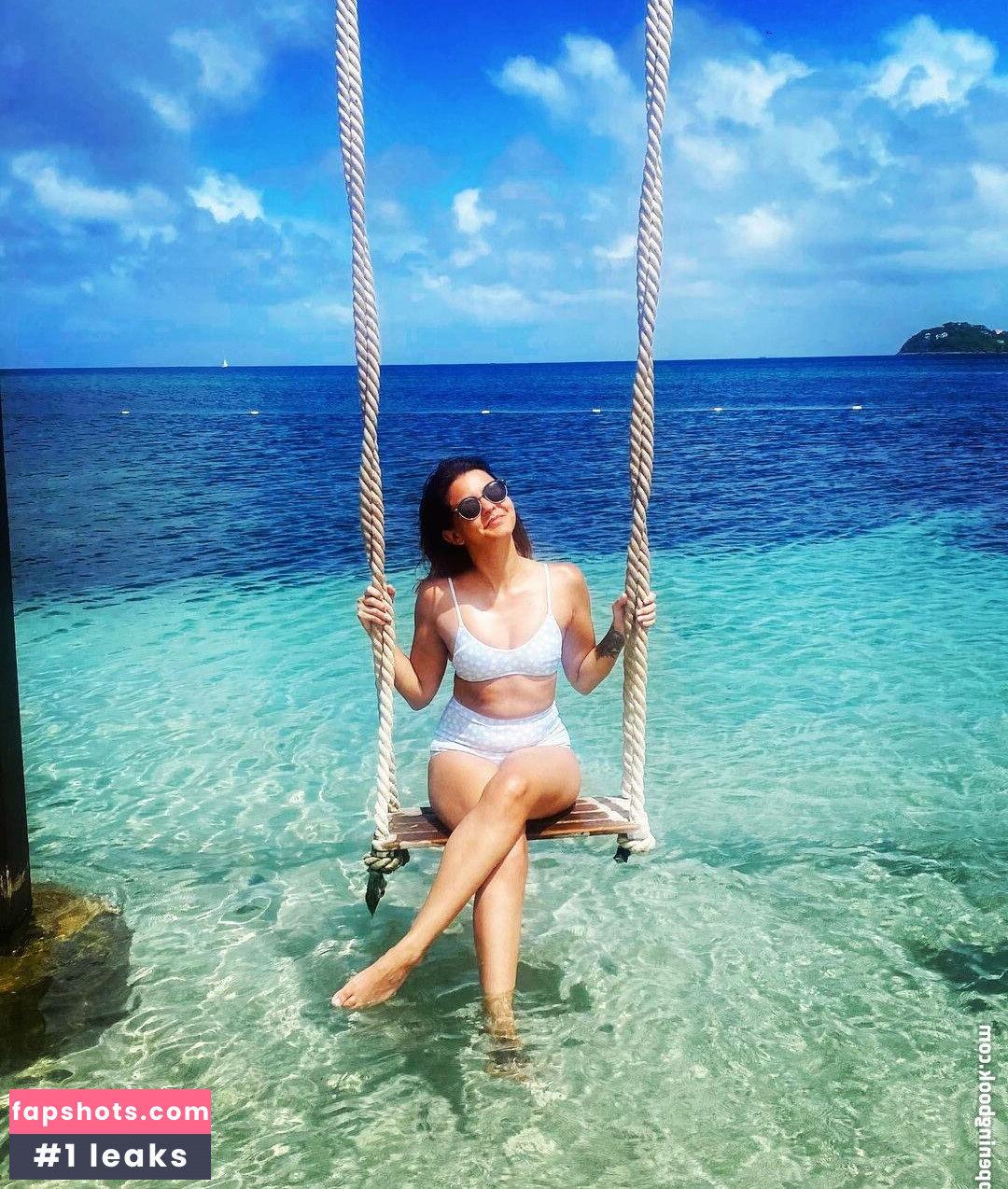 Lauren Layfield Nude Leaks OnlyFans Photos #3 - LeakJerk