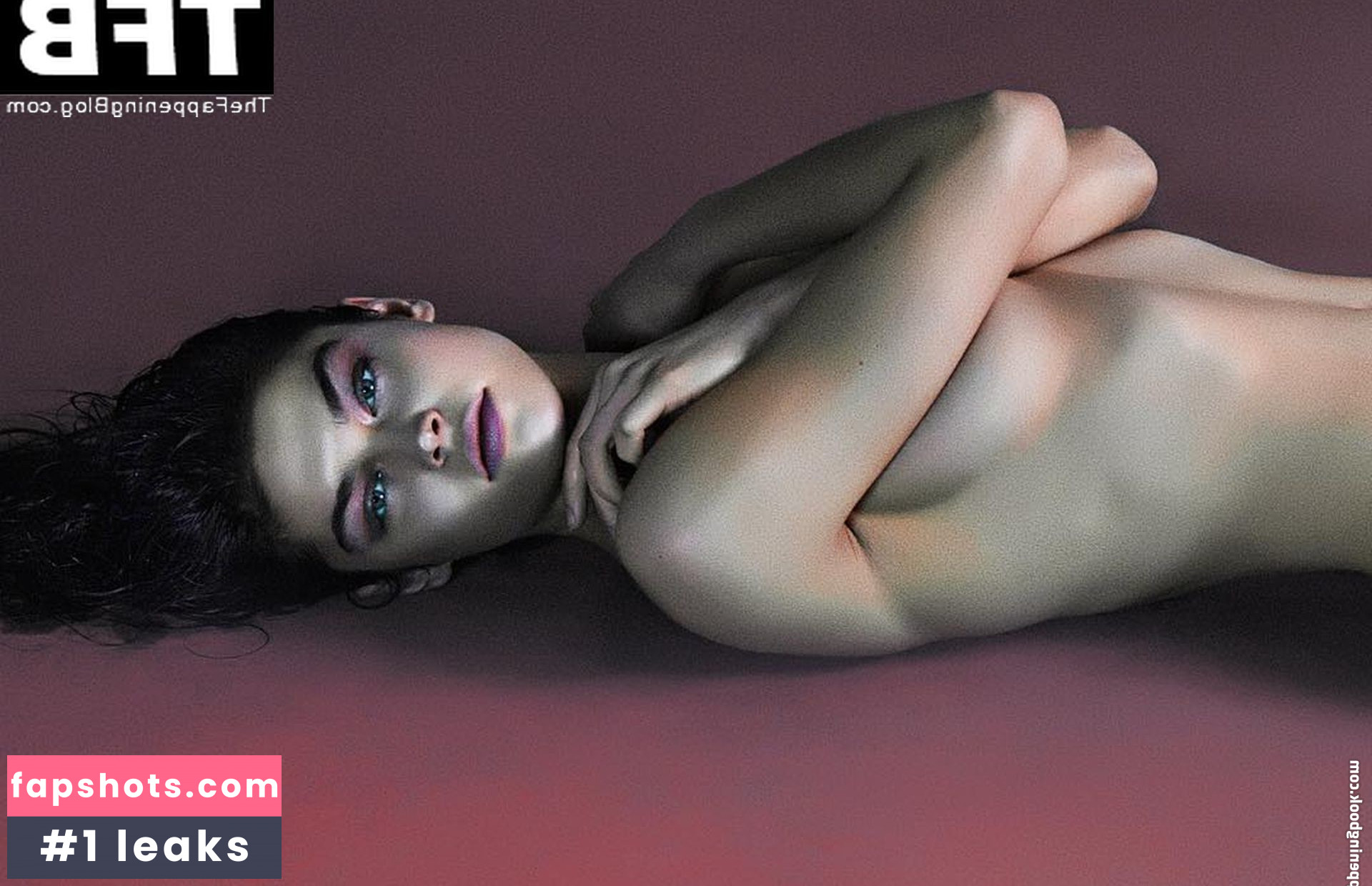 Lauren Layne gallery photo #21