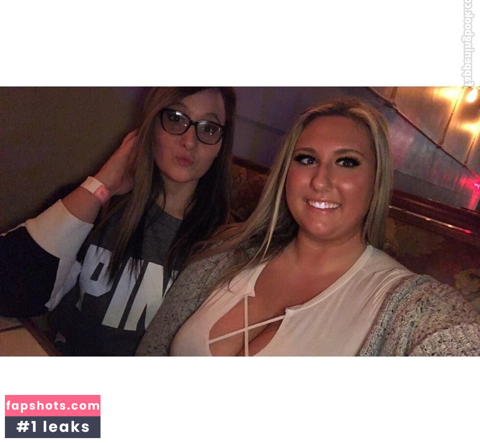 Lauren Lincoln gallery photo #3