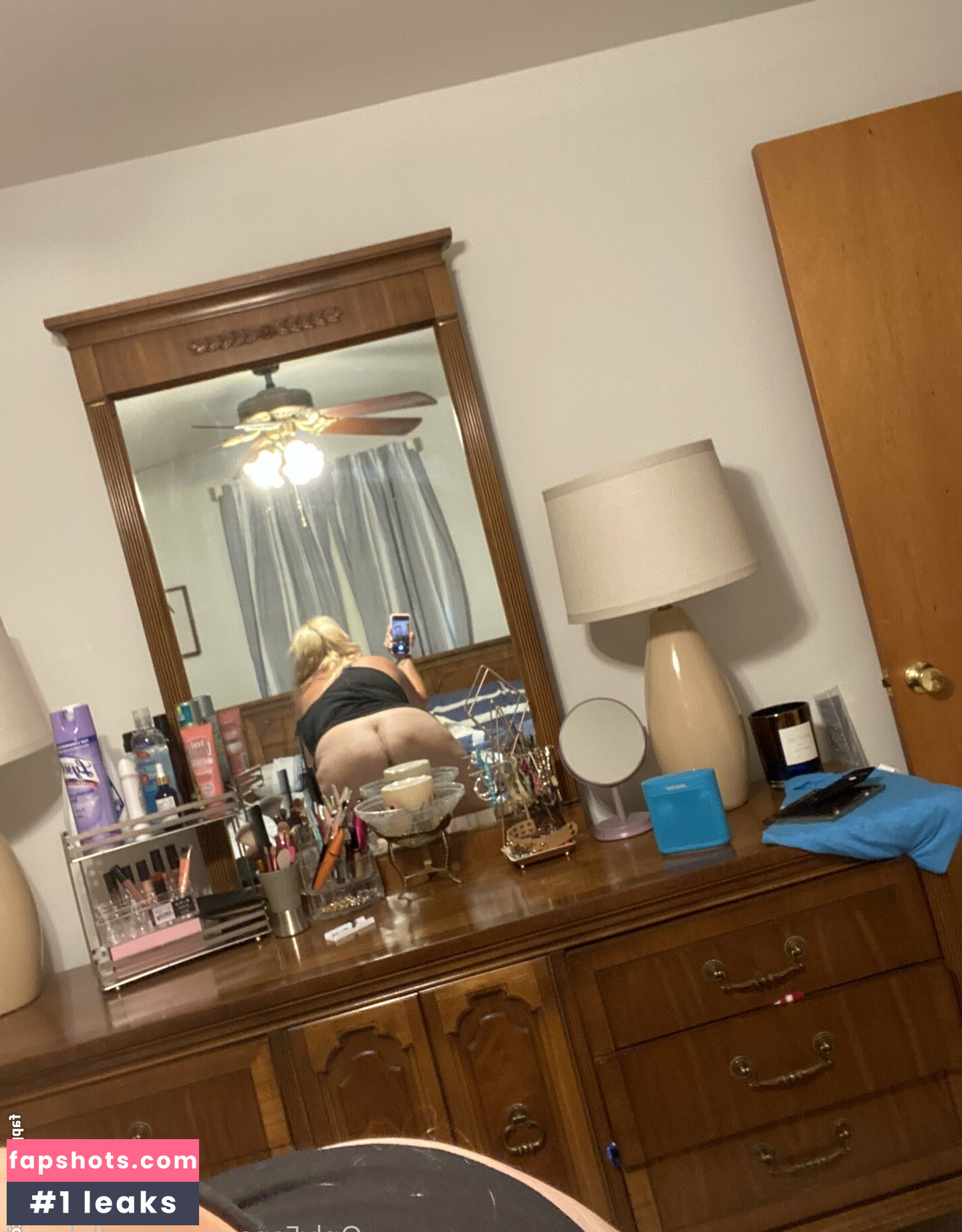 Lauren Lincoln gallery photo #44