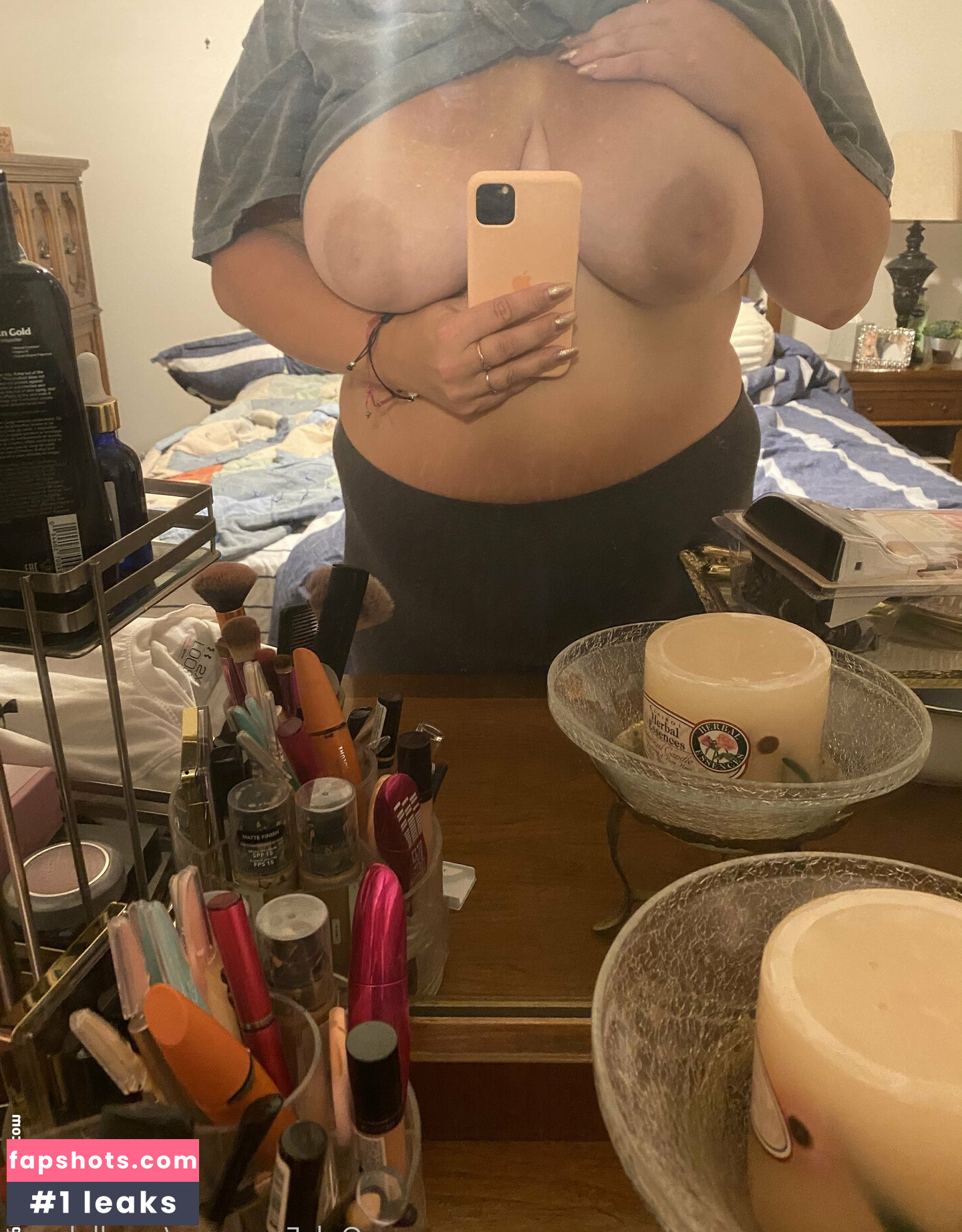 Lauren Lincoln gallery photo #50