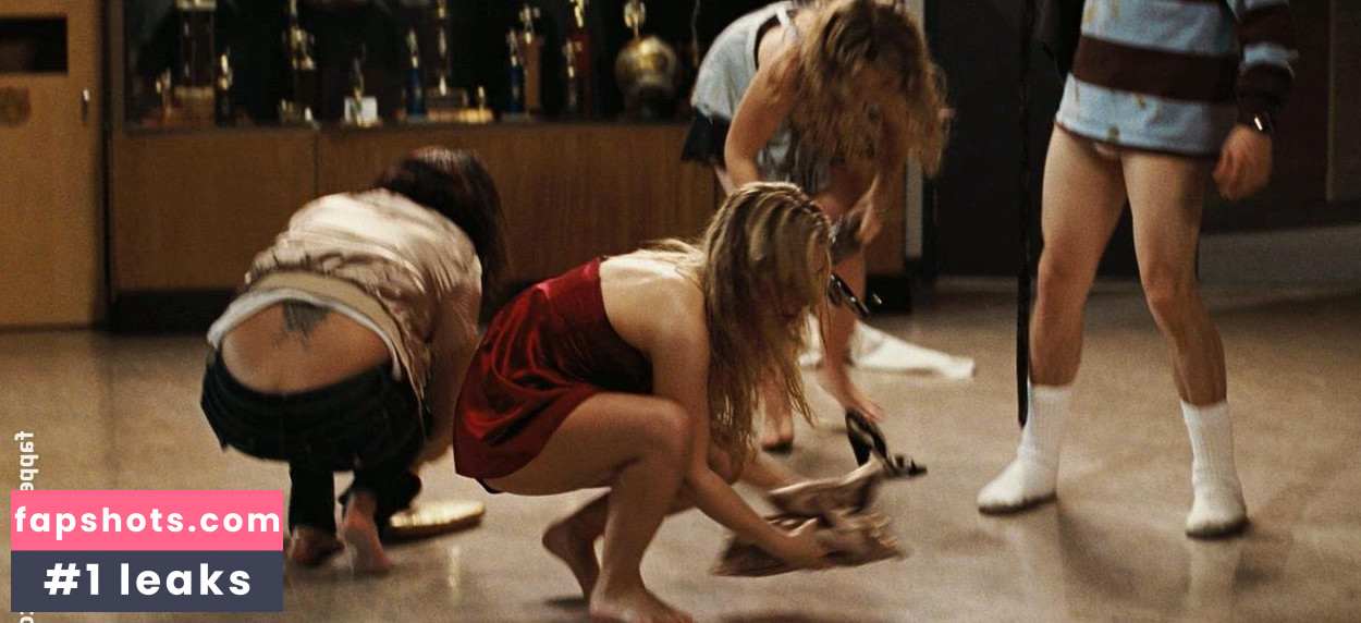 Lauren London gallery photo #20