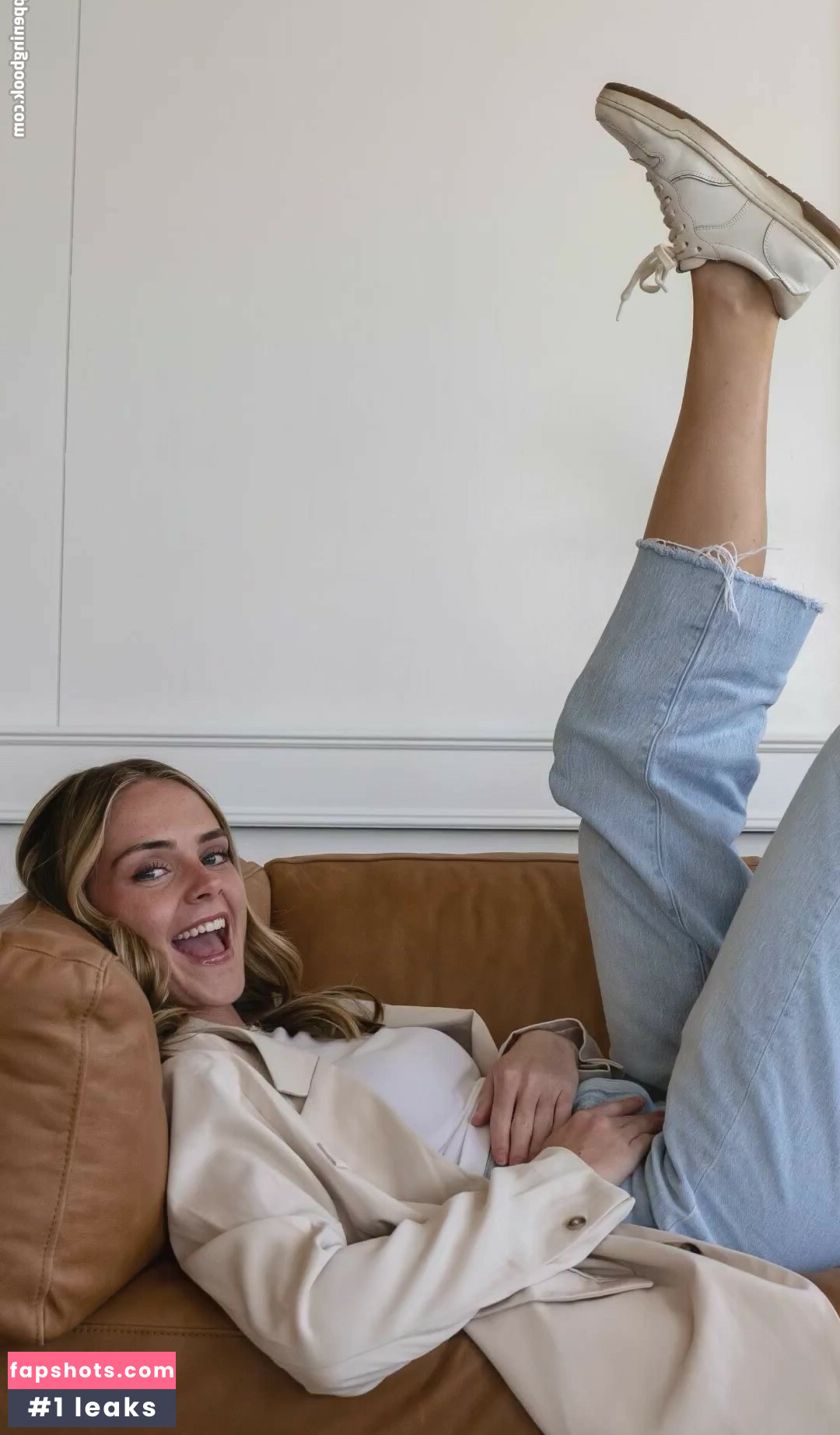 Lauren Mae gallery photo #25