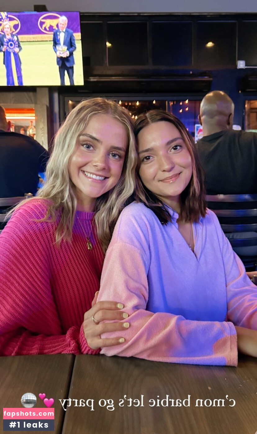 Lauren Mae gallery photo #32