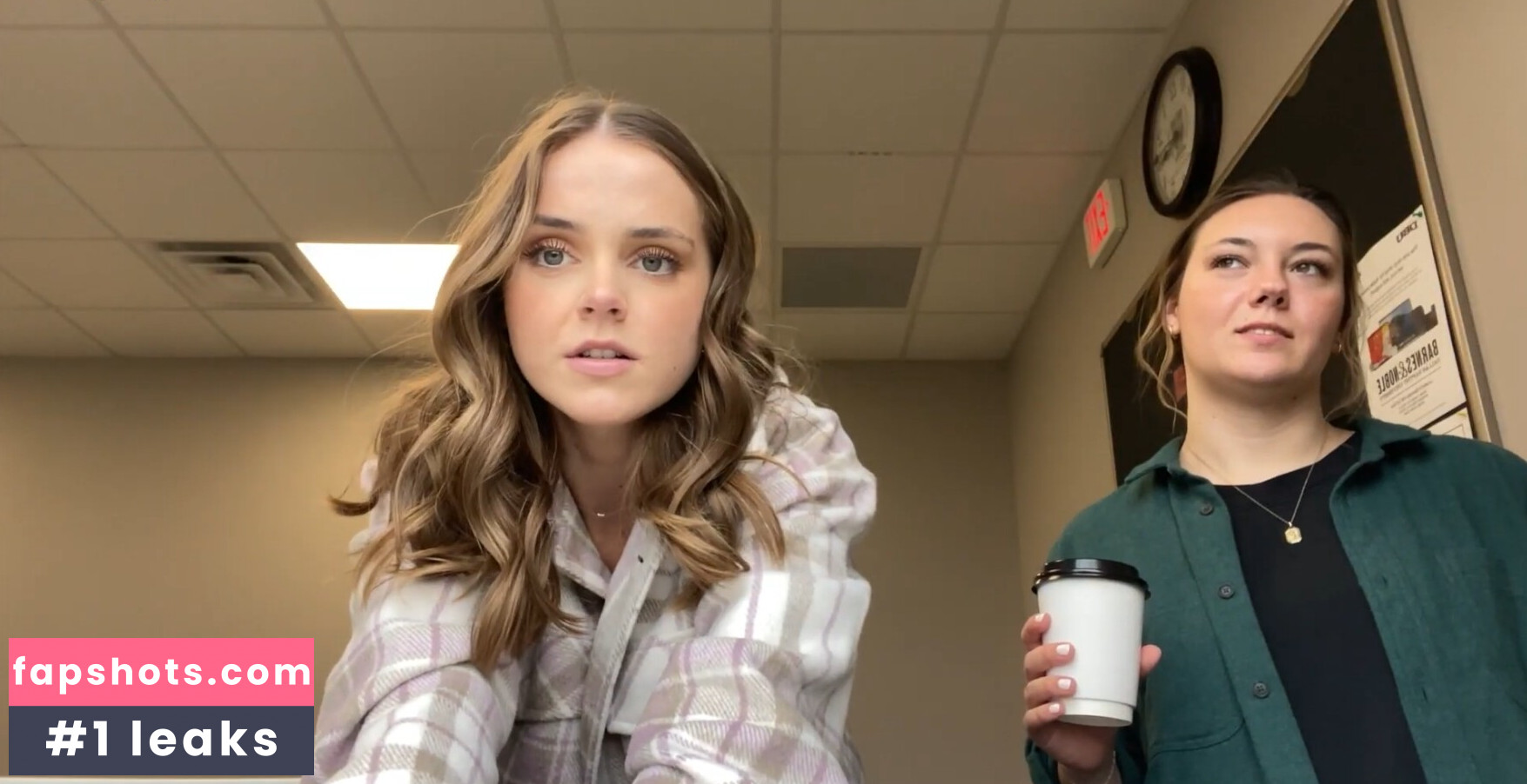 Lauren Mae gallery photo #43