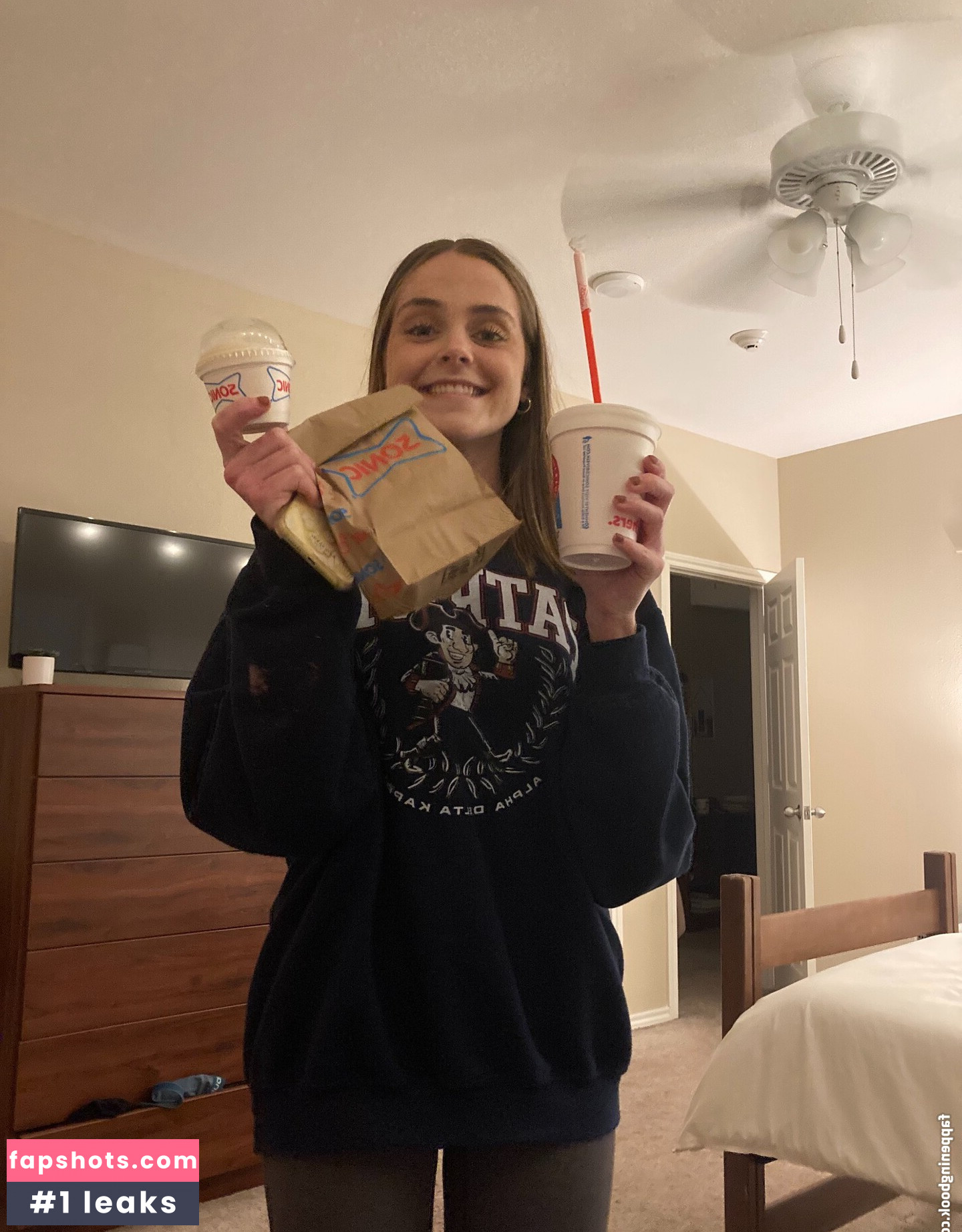 Lauren Mae gallery photo #53