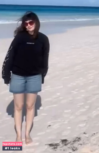 Lauren Mayberry Nude Leaks OnlyFans Photos #113 - LeakJerk