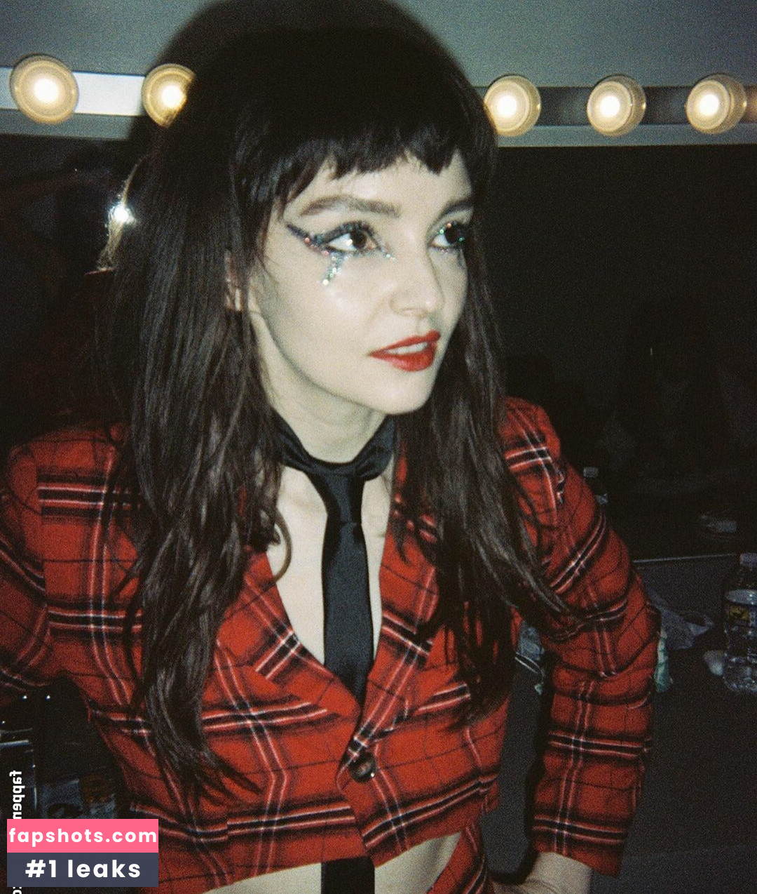 Lauren Mayberry Nude Leaks OnlyFans Photos #119 - LeakJerk