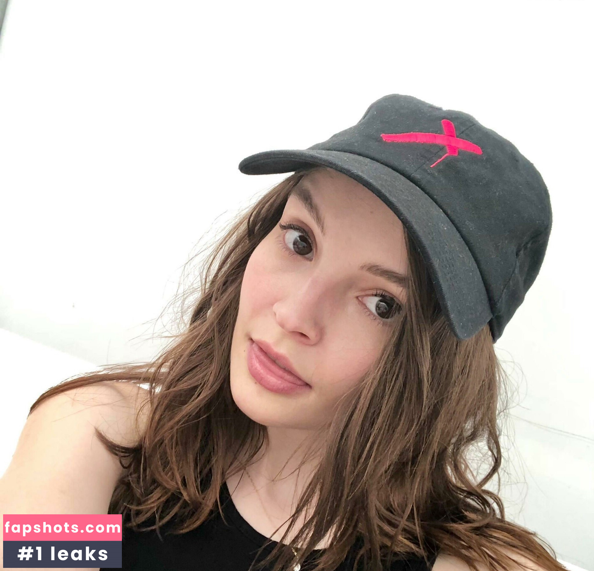 Lauren Mayberry Nude Leaks OnlyFans Photos #126 - LeakJerk