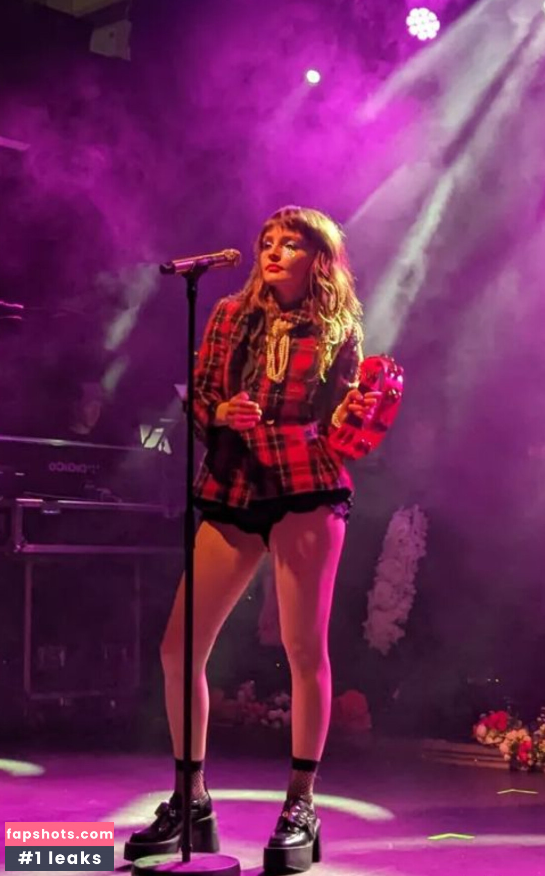 Lauren Mayberry Nude Leaks OnlyFans Photos #172 - LeakJerk