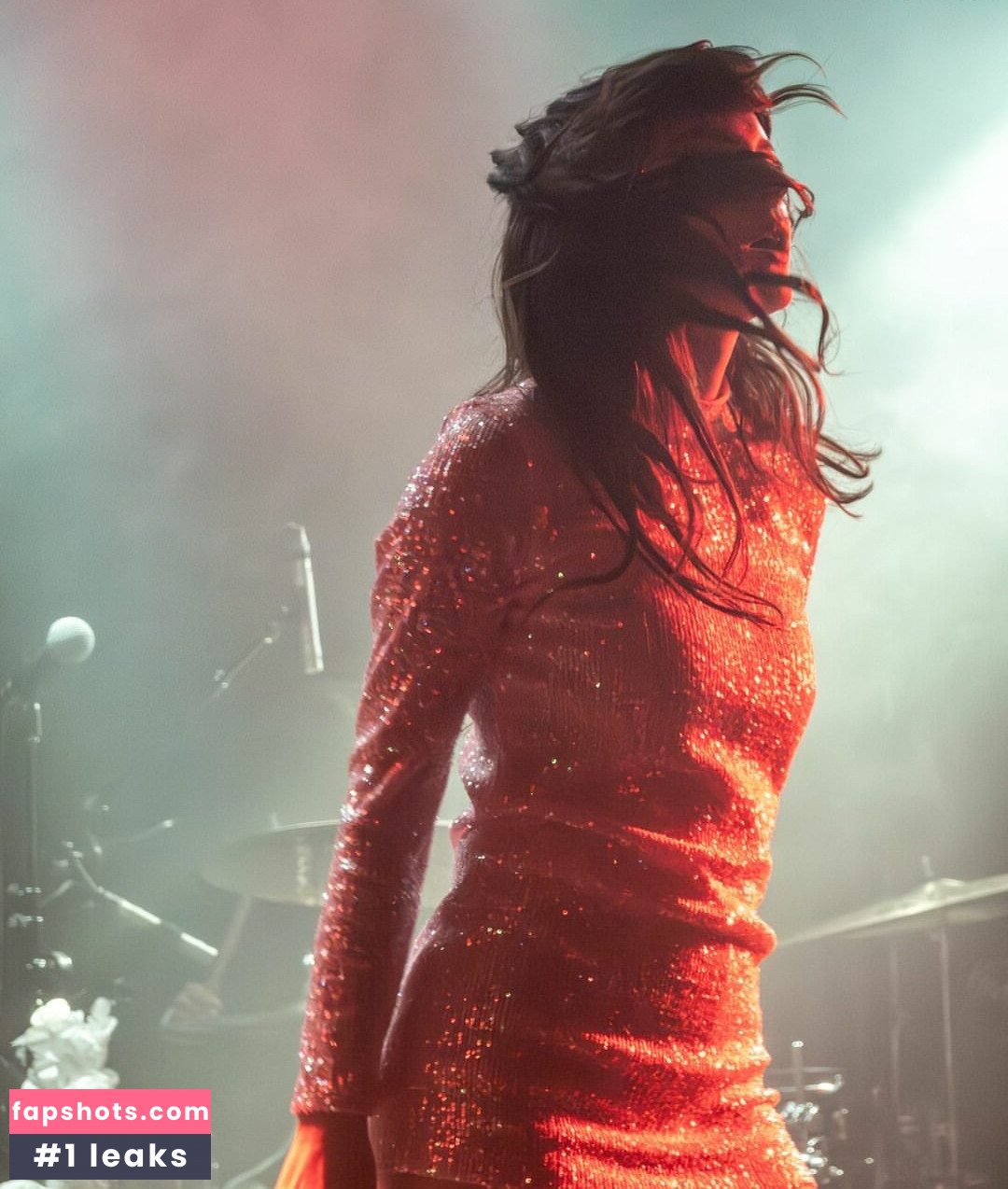 Lauren Mayberry Nude Leaks OnlyFans Photos #220 - LeakJerk