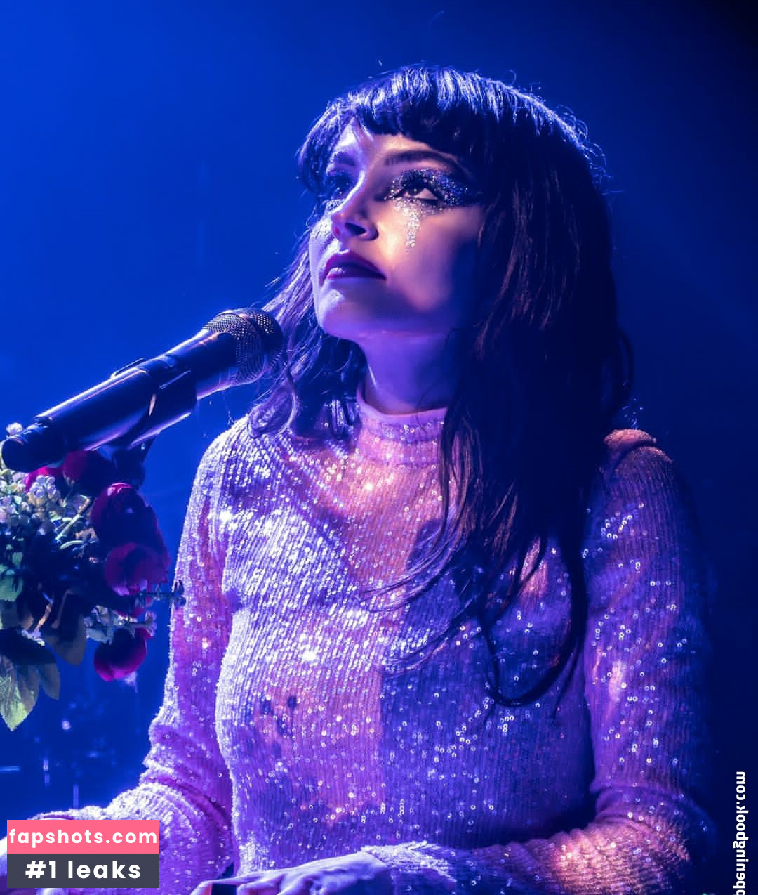 Lauren Mayberry Nude Leaks OnlyFans Photos #223 - LeakJerk