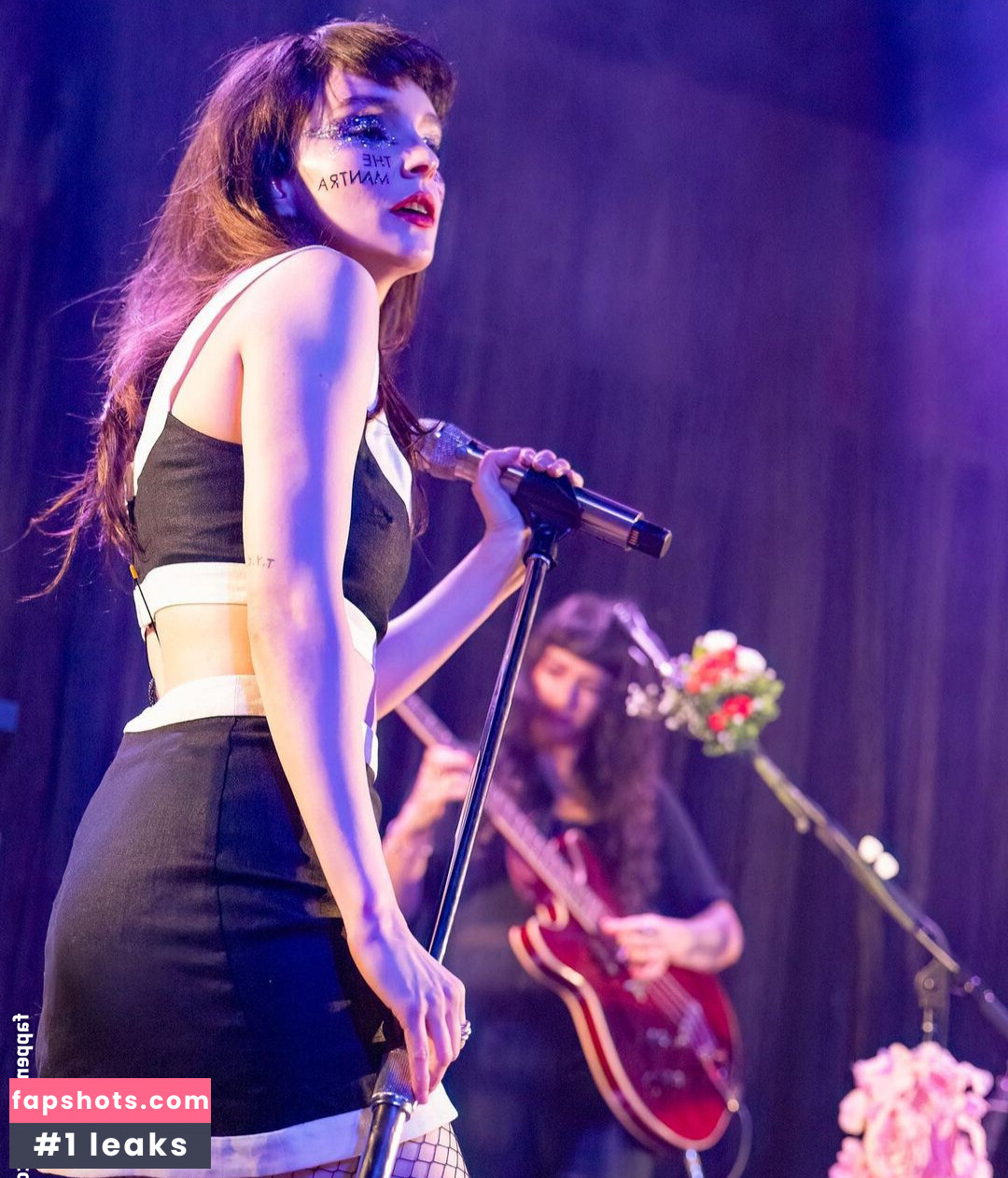 Lauren Mayberry Nude Leaks OnlyFans Photos #227 - LeakJerk