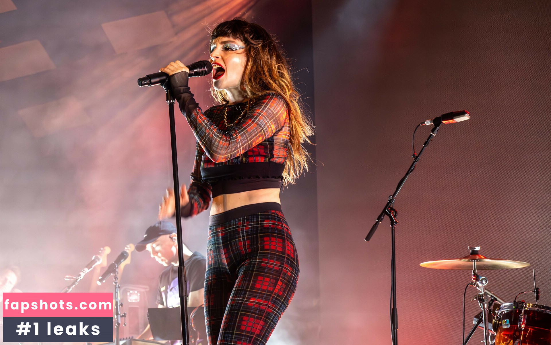 Lauren Mayberry Nude Leaks OnlyFans Photos #319 - LeakJerk