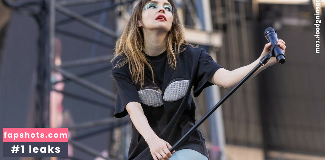 Lauren Mayberry Nude Leaks OnlyFans Photos #329 - LeakJerk