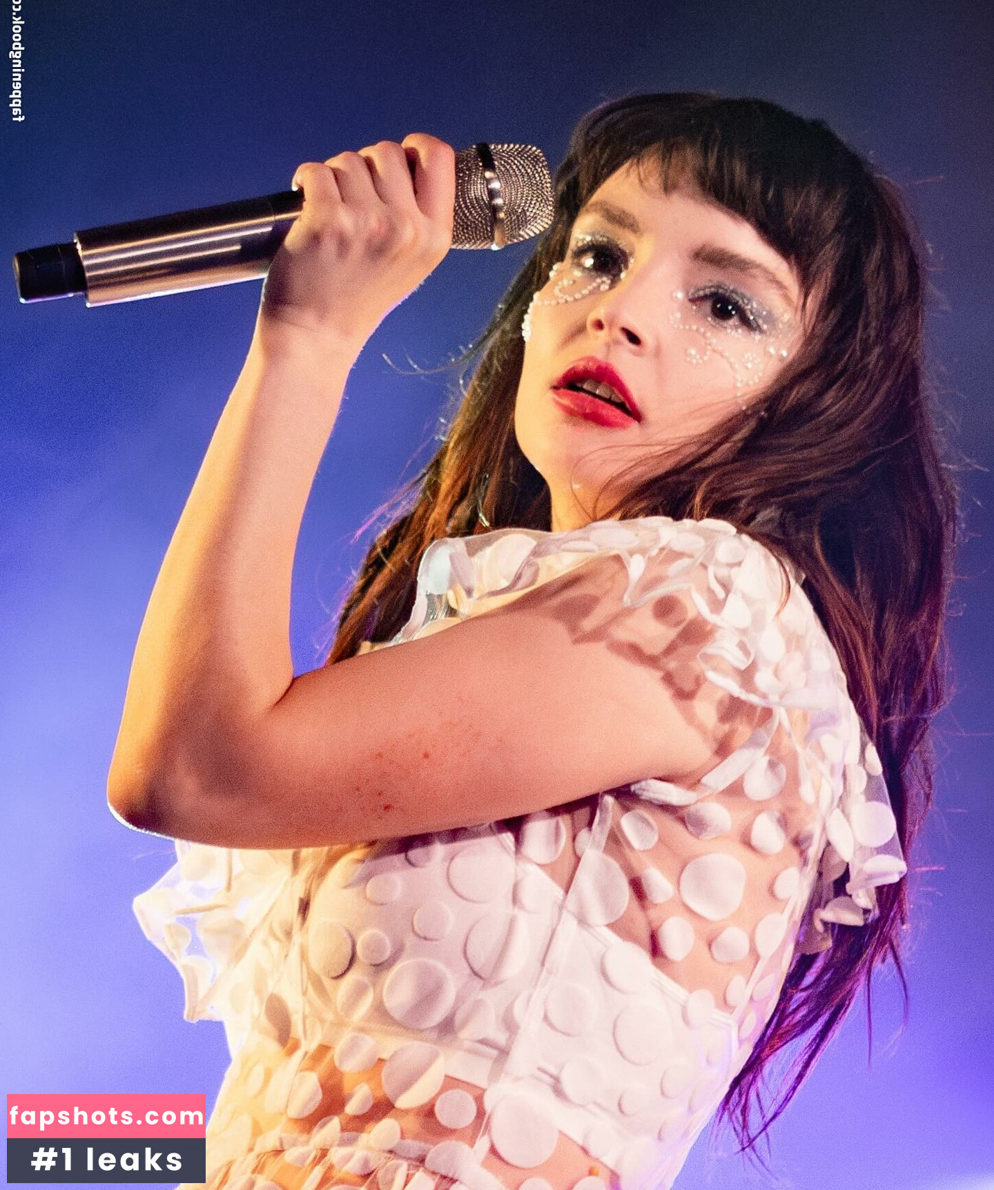 Lauren Mayberry Nude Leaks OnlyFans Photos #96 - LeakJerk